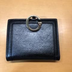 GUCCI 折りたたみ財布のサムネイル