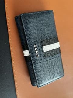 BALLY キーケース　ネイビーのサムネイル