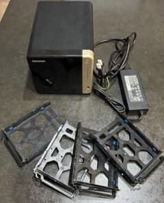 QNAP NAS-464 4ベイNAS 12GBのサムネイル