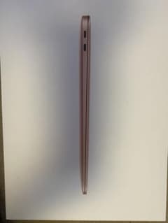 MacBook Air2020 ゴールドのサムネイル