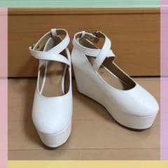 WEGO 厚底パンプス ホワイトのサムネイル