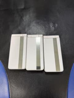 docomo 折りたたみ式携帯電話 3台セット P-01J - メルカリ