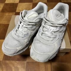ASICS GEL NYCのサムネイル