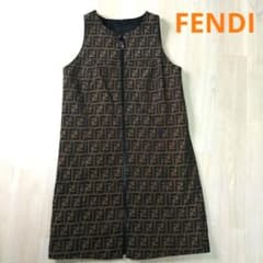 美品 フェンディ リバーシブル ズッカ フルジップ ノースリーブ 