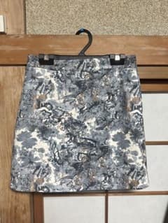 グレー系花柄 キュロットスカートのサムネイル