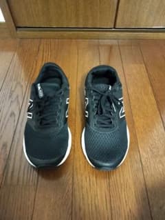 New Balance　スニーカー　ランニング系のサムネイル