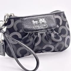 コーチ ポーチ アクセサリーポーチ リストレット COACH グレー - メルカリ