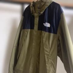 THE NORTH FACE マウンテンパーカー オリーブグリーン/ブラックのサムネイル