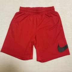 H&A様専用　NIKE 短パン　レッド Mサイズのサムネイル
