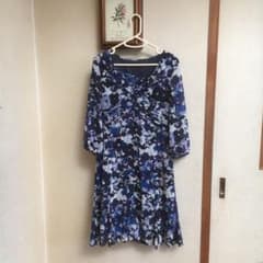 美品　七分袖花柄ワンピース11号　まりりん様用のサムネイル