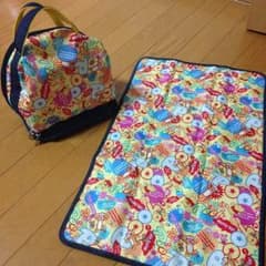 ☆専用出品です☆プーさん☆オムツポーチandシートのサムネイル