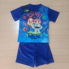 ディズニー　ピクサー　トイストーリー　パジャマ　上下セット　美品　120のサムネイル