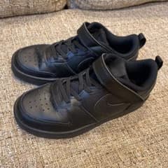 NIKE ナイキ スニーカーのサムネイル