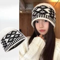ニット帽　ビーニー　ニットバケハ　韓国のサムネイル