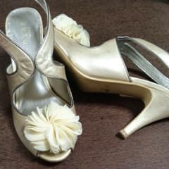 サンダル  パンプス アクシーズのサムネイル