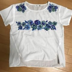 ローリーズファーム 刺繍シャツのサムネイル