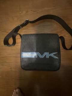 Michael Kors メンズ ショルダーバッグのサムネイル