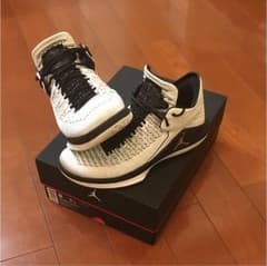 ナイキエアジョーダン32(NIKE AIR JORDAN XXXII)のサムネイル