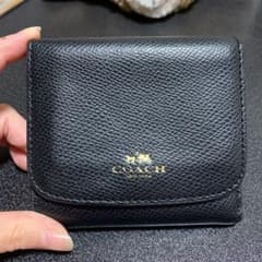 coach 折り財布のサムネイル