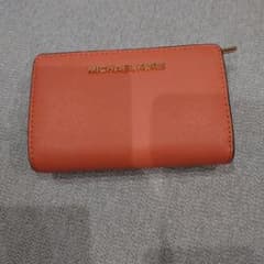 MICHAEL KORS 二つ折り財布のサムネイル