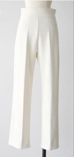 新品タグ付き Carla biraku pants （カーラ ビラクパンク） - メルカリ
