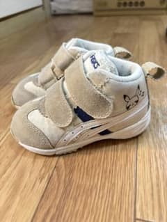 モンポケ　asics アシックス　スニーカー　13.5のサムネイル
