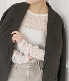 新品】Spick and Span ストレッチレースクルーネックプルオーバー