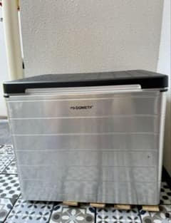 冷凍庫 ポータブル 3way Dometic ドメティック31L キャンプ用 - メルカリ