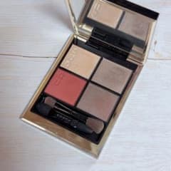 SUQQU スック シグニチャーカラーアイズ 05緋影 美品のサムネイル