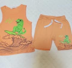 セットアップ タンクトップ 男の子 恐竜 110のサムネイル