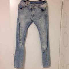 ZARA スキニージーンズのサムネイル