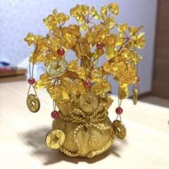 金のなる木の置物のサムネイル