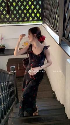 花柄キャミソールロングワンピースのサムネイル