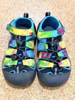 KEEN カラフルサンダル　20cmのサムネイル