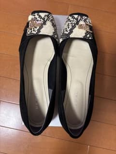 REGAL フラットシューズ 黒/白　25.5のサムネイル