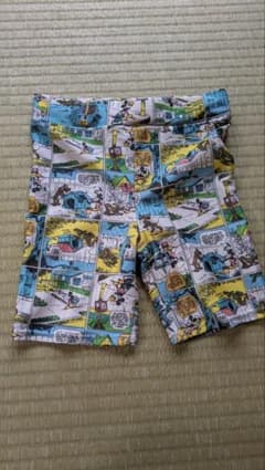 【値下げしました】ミッキーマウス コミック柄 キッズ水着 男の子　130センチのサムネイル