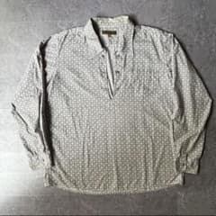 グレー 総柄 スキッパー 長袖シャツのサムネイル