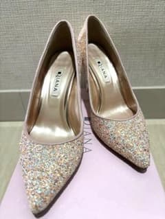 【お値下げ】DIANA ピンク グリッターハイヒール　結婚式　パーティのサムネイル