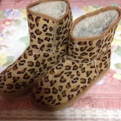 ヒョウ柄ムートン❤️のサムネイル