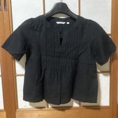 UNIQLO 半袖ブラウス ブラックのサムネイル