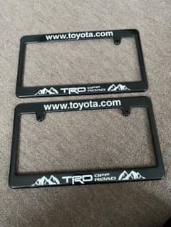 TRD OFF ROAD ナンバーフレーム 2枚セットのサムネイル