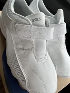 ナースシューズ　asics アシックス　ホワイトのサムネイル