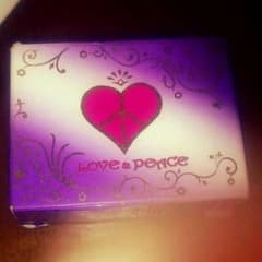 love&peaceの香水のサムネイル