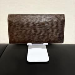 ココマイスター札入れのサムネイル