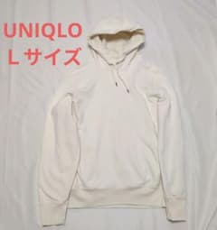 ユニクロ　スウェット プルパーカー　オフホワイト　Lのサムネイル