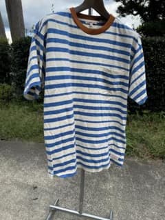 Levis Red ストライプ Tシャツのサムネイル