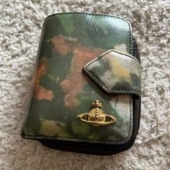 Vivienne Westwood 二つ折り財布