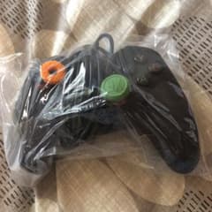 有線 Xbox one コントローラー + フリーク+ AIMリング硬さ 100のサムネイル