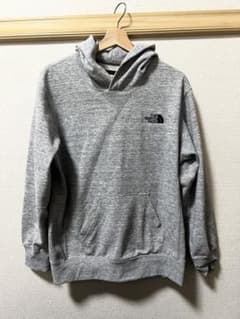 パーカーのサムネイル