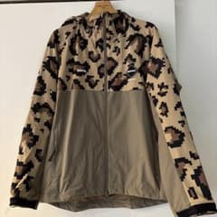 エフシーアールビー プラクティス フーデッド ジャケット ベージュ L